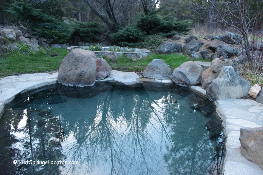 Sierra Hot Springs Resort – Sierraville, California