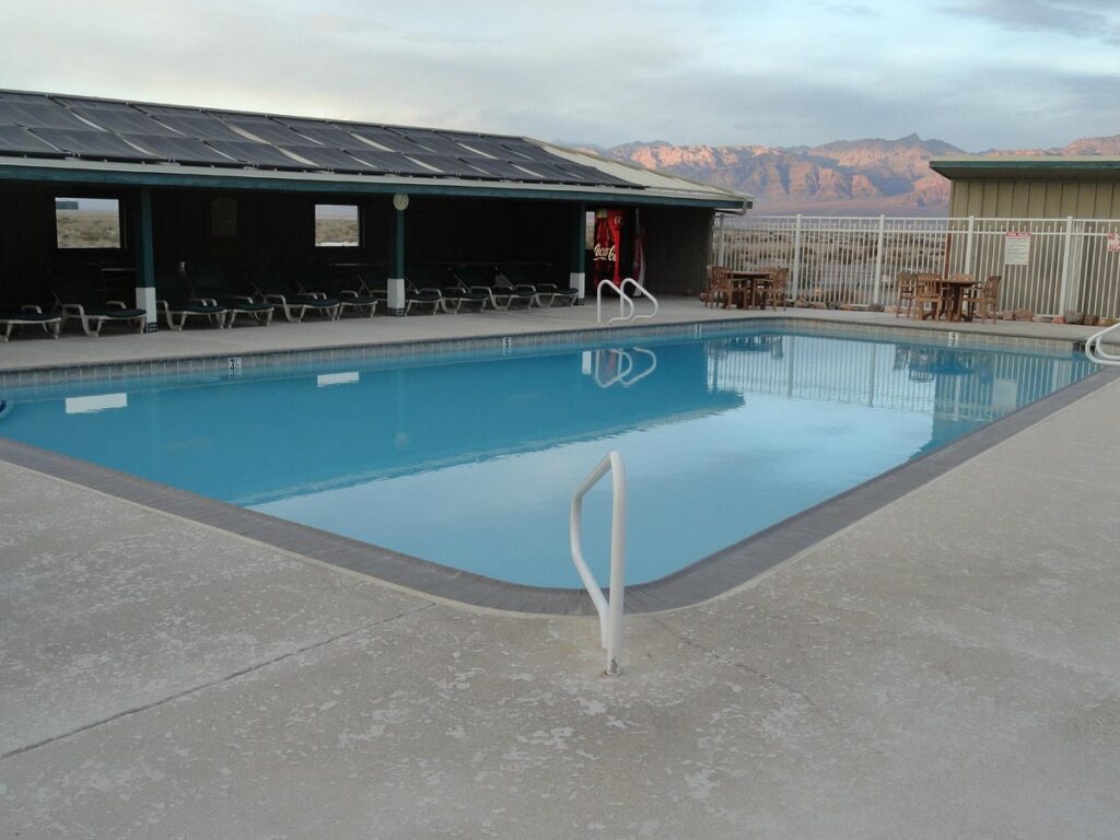 Stovepipe Wells Village Hotel Pool Pictures 